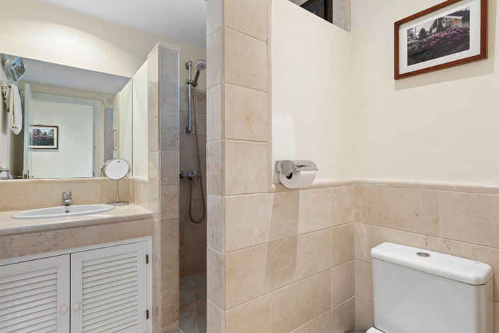 Image No.22-3 Bed Apartment for sale