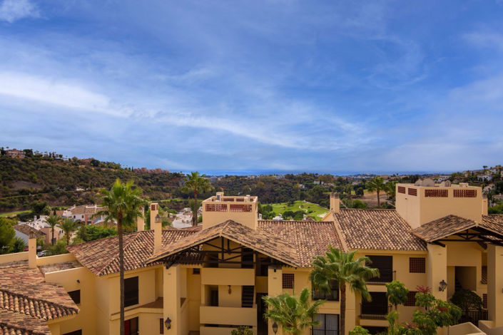 Image No.29-3 Bed Apartment for sale