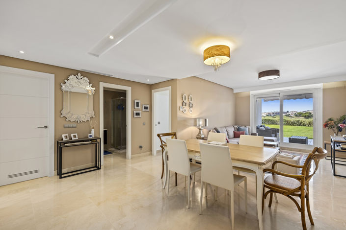 Image No.10-3 Bed Property for sale