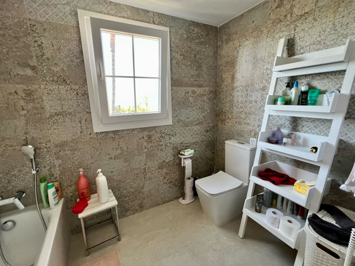 Image No.12-Maison de ville de 4 chambres à vendre à Estepona