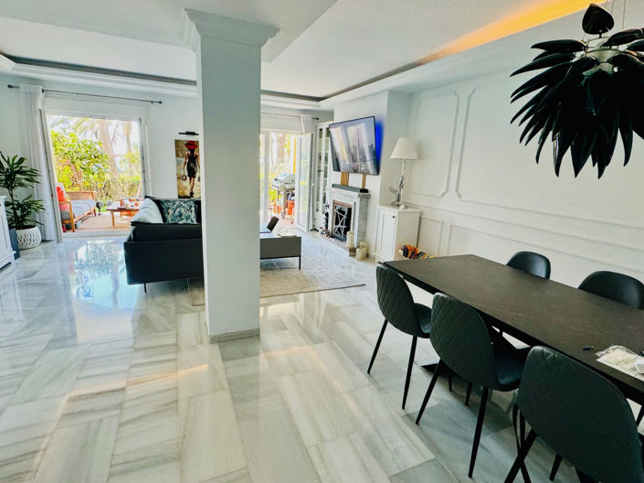 Image No.26-4 Bed Townhouse for sale