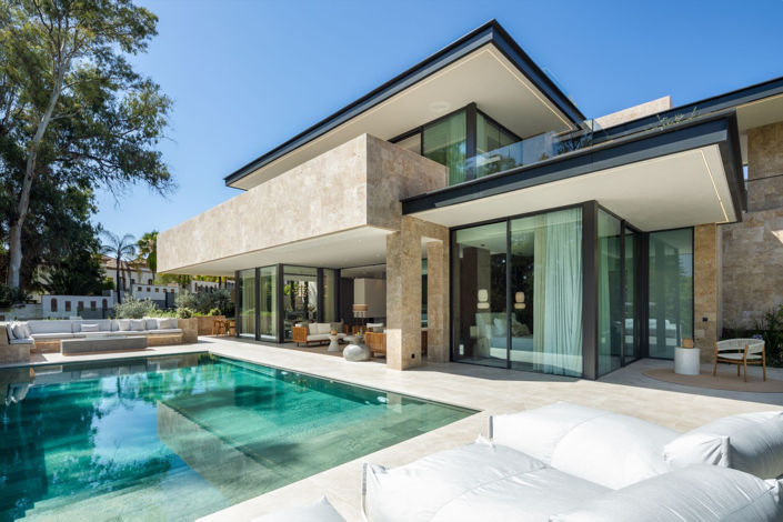 Image No.5-5 Bed Villa for sale