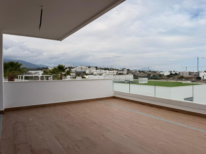 Image No.18-2 Bed Apartment for sale