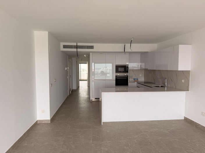 Image No.9-2 Bed Apartment for sale