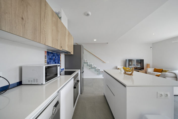 Image No.16-4 Bed House for sale
