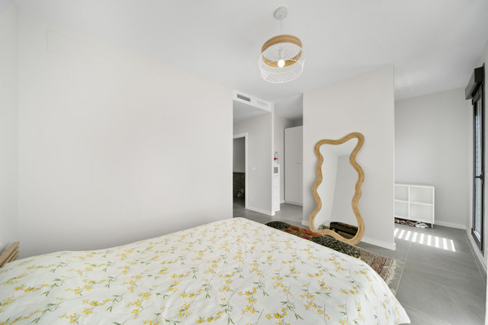 Image No.26-4 Bed House for sale