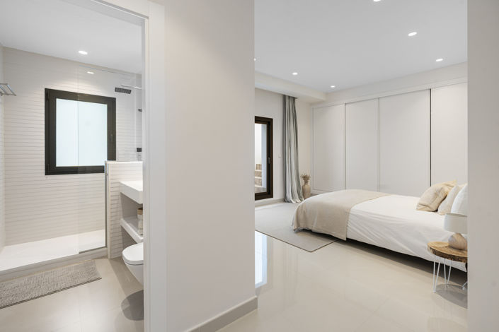 Image No.32-5 Bed Villa for sale