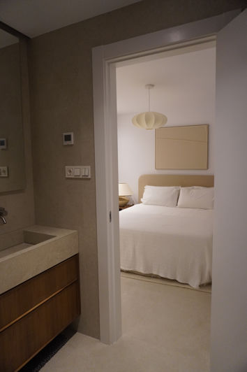Image No.14-4 Bed House for sale