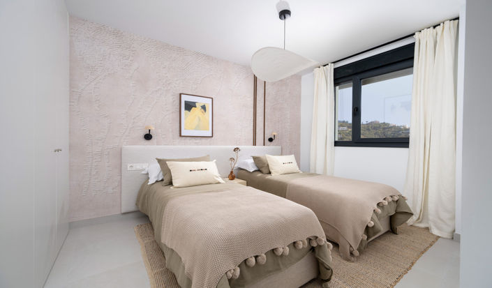 Image No.15-2 Bed Apartment for sale