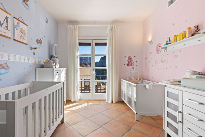 Image No.30-4 Bed Townhouse for sale