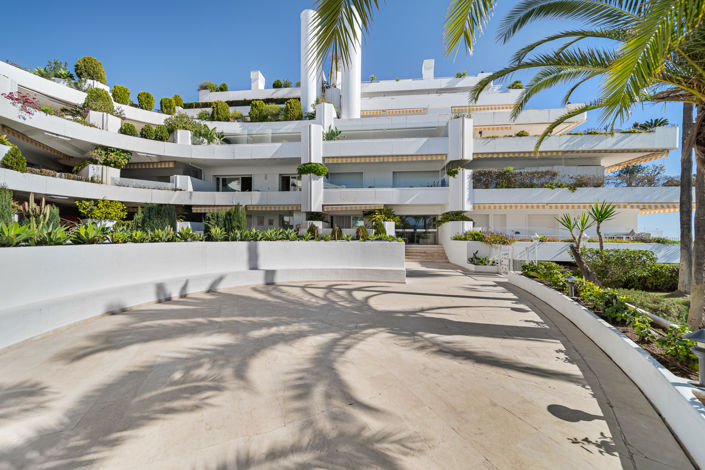 Image No.19-3 Bed Apartment for sale