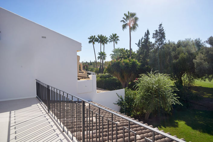 Image No.21-4 Bed Townhouse for sale