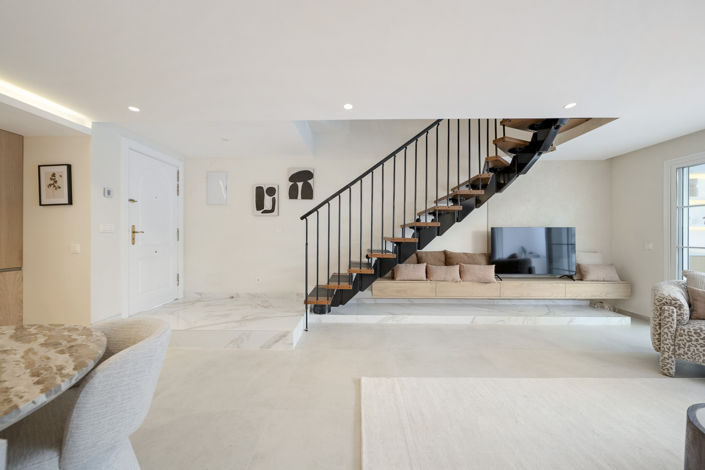 Image No.22-3 Bed Townhouse for sale