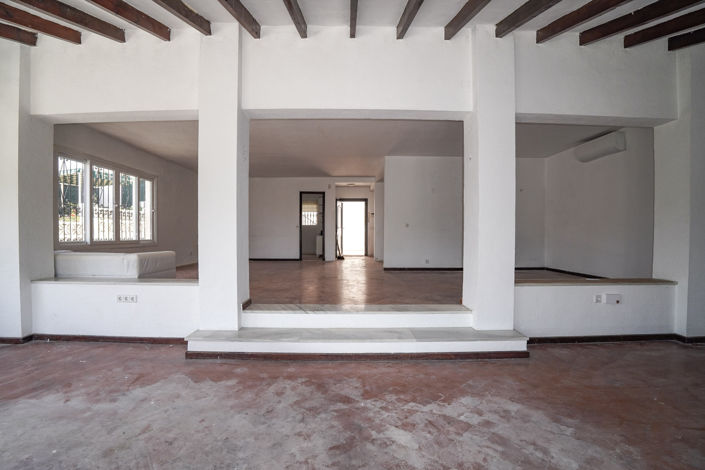 Image No.16-4 Bed Villa for sale