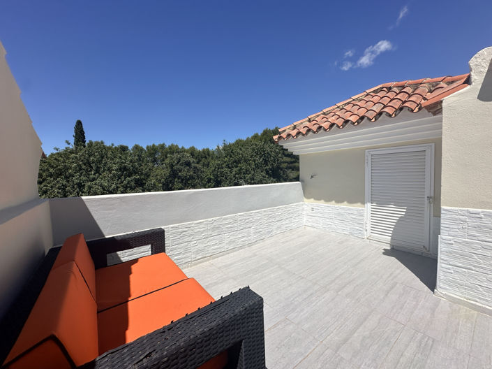 Image No.25-5 Bed Villa for sale