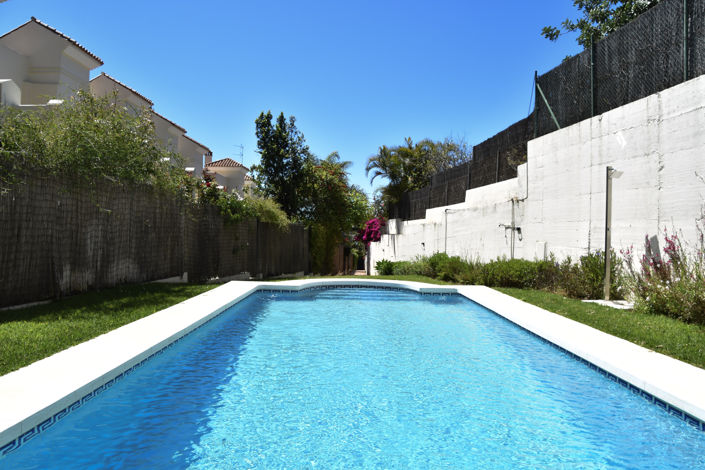 Image No.9-5 Bed Villa for sale
