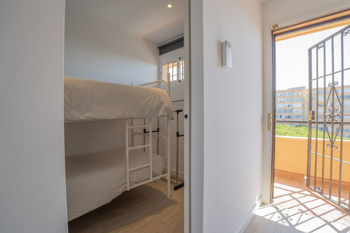 Image No.10-1 Bed Apartment for sale
