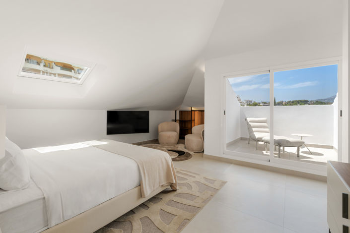 Image No.8-3 Bed Penthouse for sale
