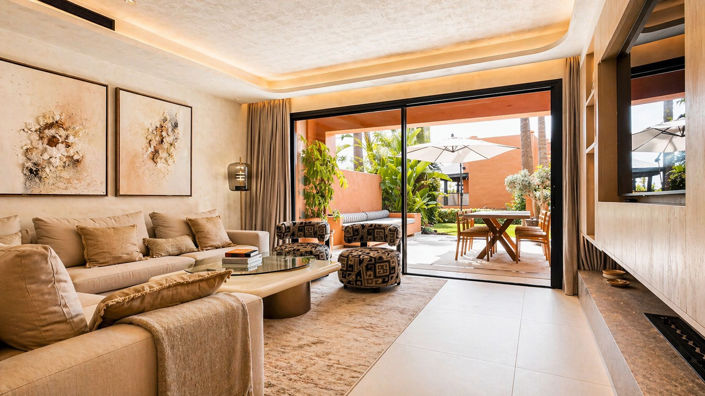 Image No.2-4 Bed Townhouse for sale