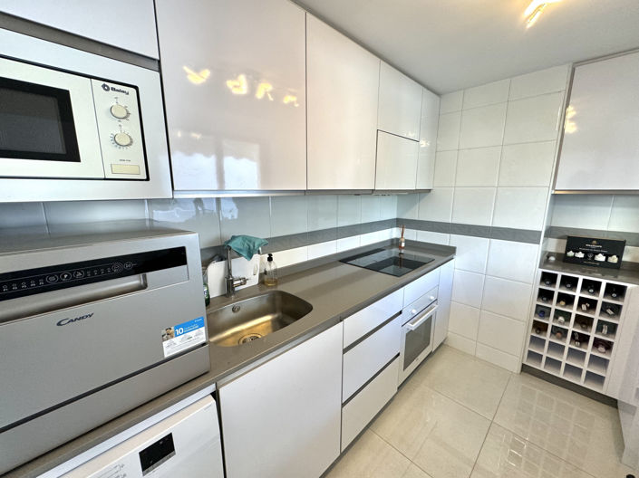 Image No.5-2 Bed Property for sale