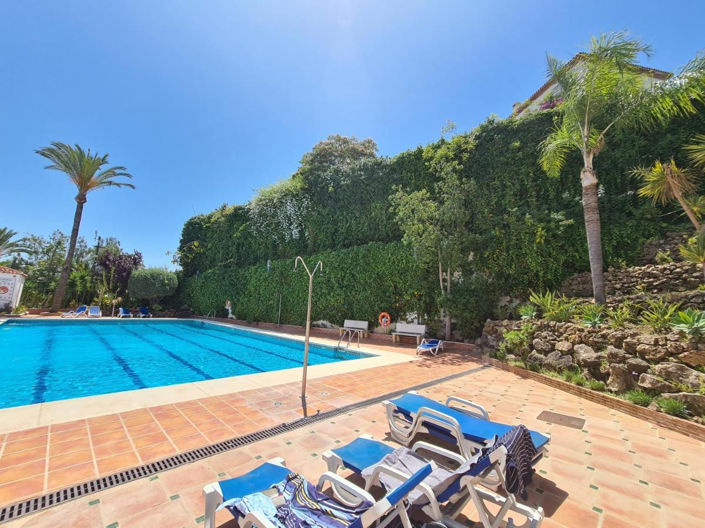 Image No.8-2 Bed Property for sale