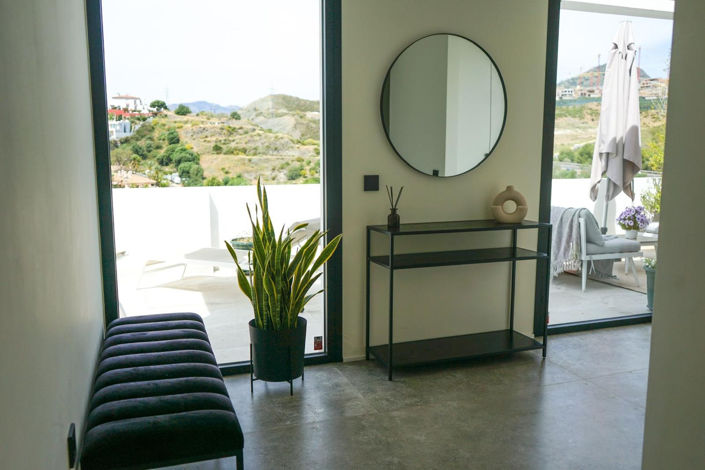 Image No.25-5 Bed Villa for sale