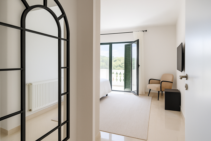 Image No.32-4 Bed House for sale