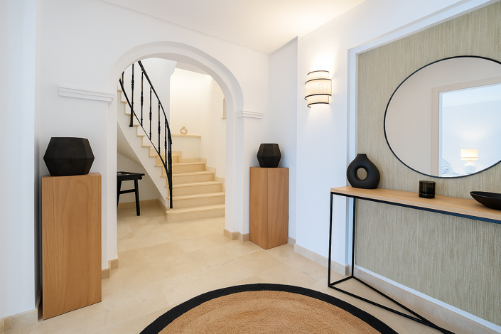 Image No.9-4 Bed House for sale