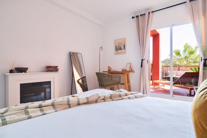 Image No.25-2 Bed Apartment for sale