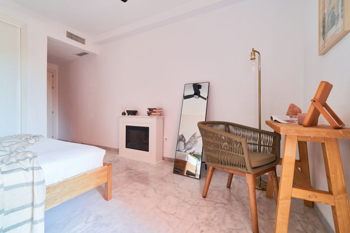 Image No.29-2 Bed Apartment for sale