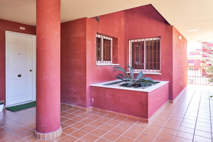 Image No.50-2 Bed Apartment for sale