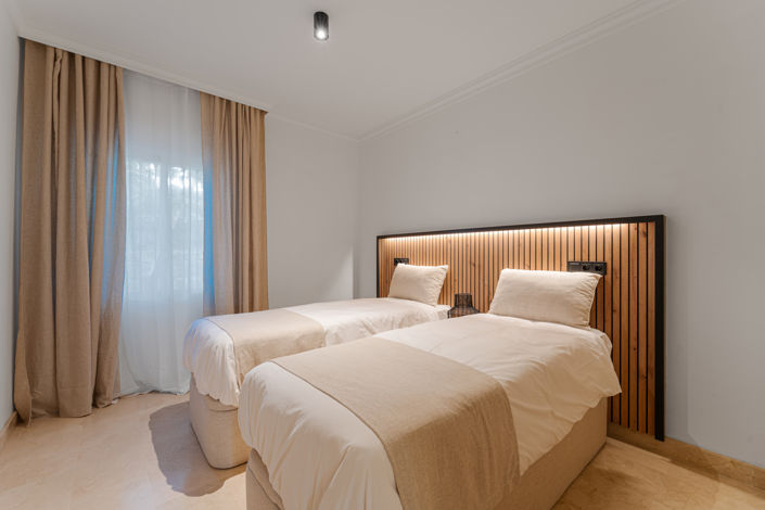 Image No.18-3 Bed Apartment for sale