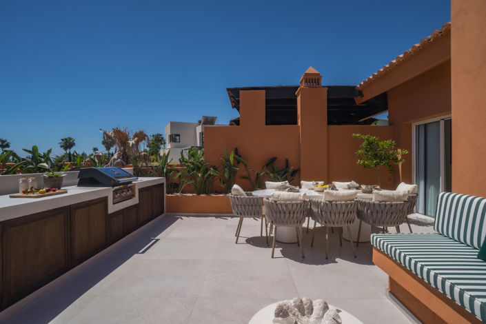 Image No.25-4 Bed Property for sale