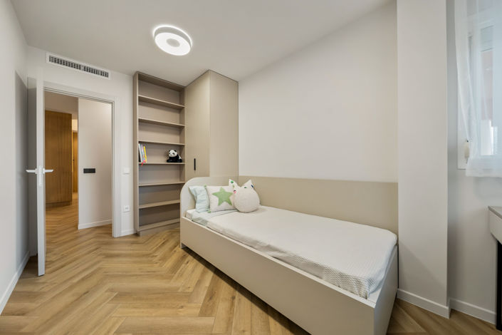 Image No.22-3 Bed Property for sale