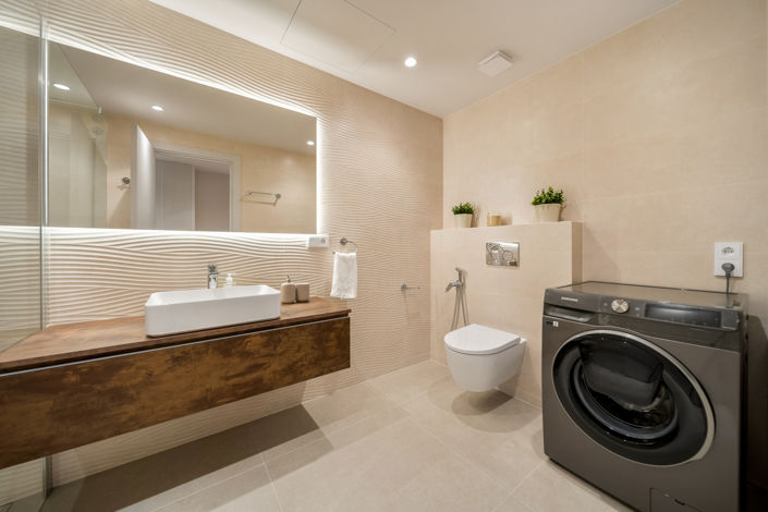 Image No.25-3 Bed Property for sale