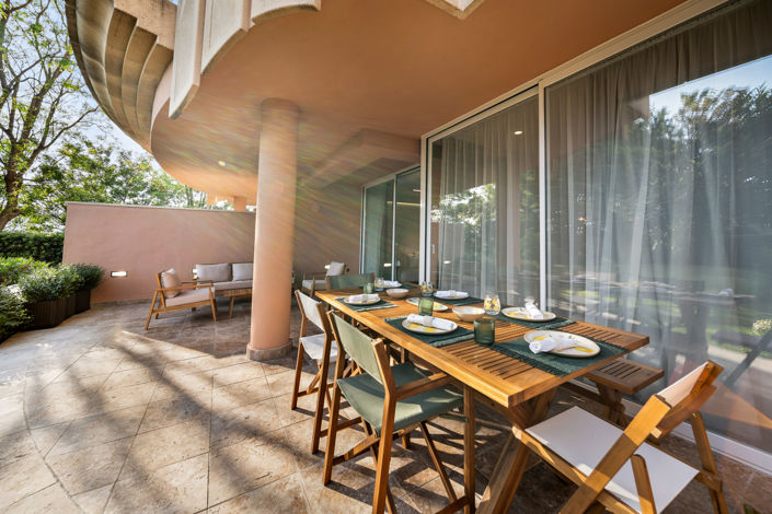 Image No.8-3 Bed Property for sale