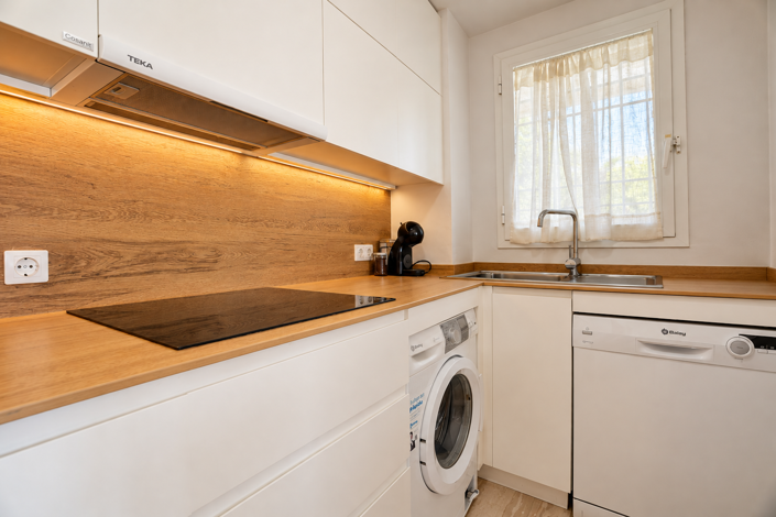 Image No.11-2 Bed Apartment for sale