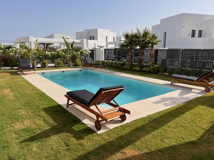 Image No.3-6 Bed Villa for sale