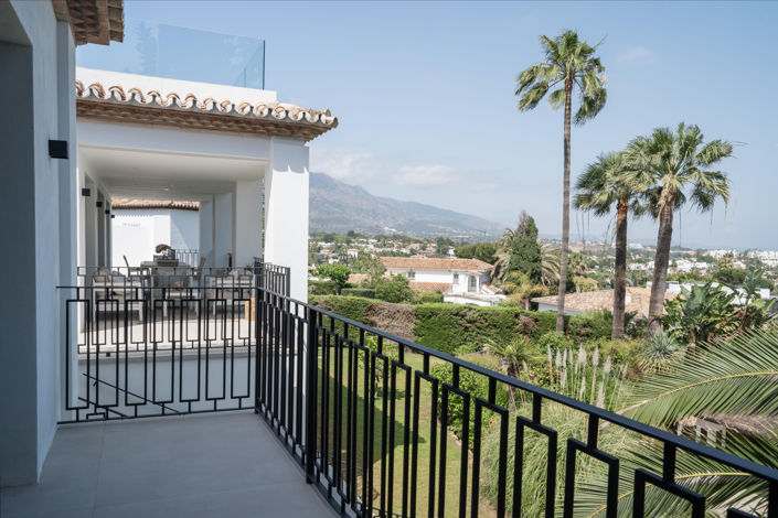 Image No.39-5 Bed Villa for sale