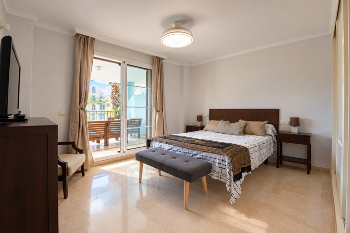 Image No.12-3 Bed Apartment for sale