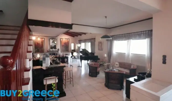 Image No.2-Villa / Détaché de 5 chambres à vendre à Athènes