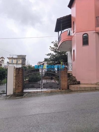 Image No.2-3 Bed Villa for sale