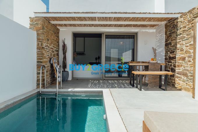 Image No.3-Propriété de 10 chambres à vendre à Tinos