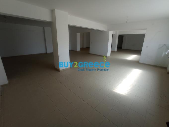 Image No.7-3 Bed Property for sale