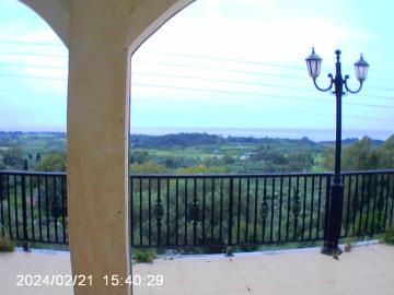 2bfdb100a0574c84a8ac156e43579bbc-original