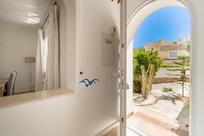 Image No.36-2 Bed Semi-Detached for sale