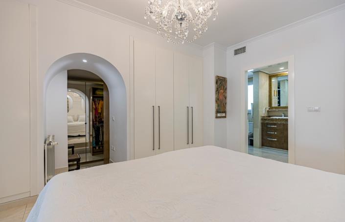 Image No.11-5 Bed Villa / Detached for sale