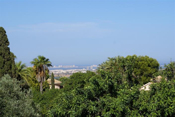 Image No.28-6 Bed Villa / Detached for sale