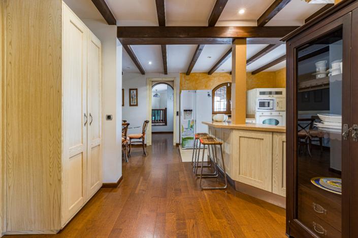 Image No.11-6 Bed Villa / Detached for sale