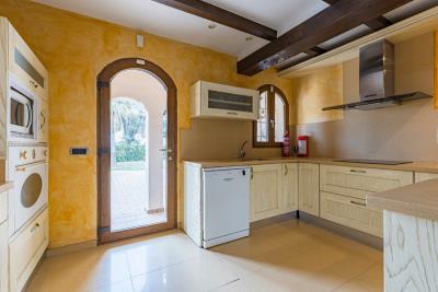 12Kitchen-Villa-152